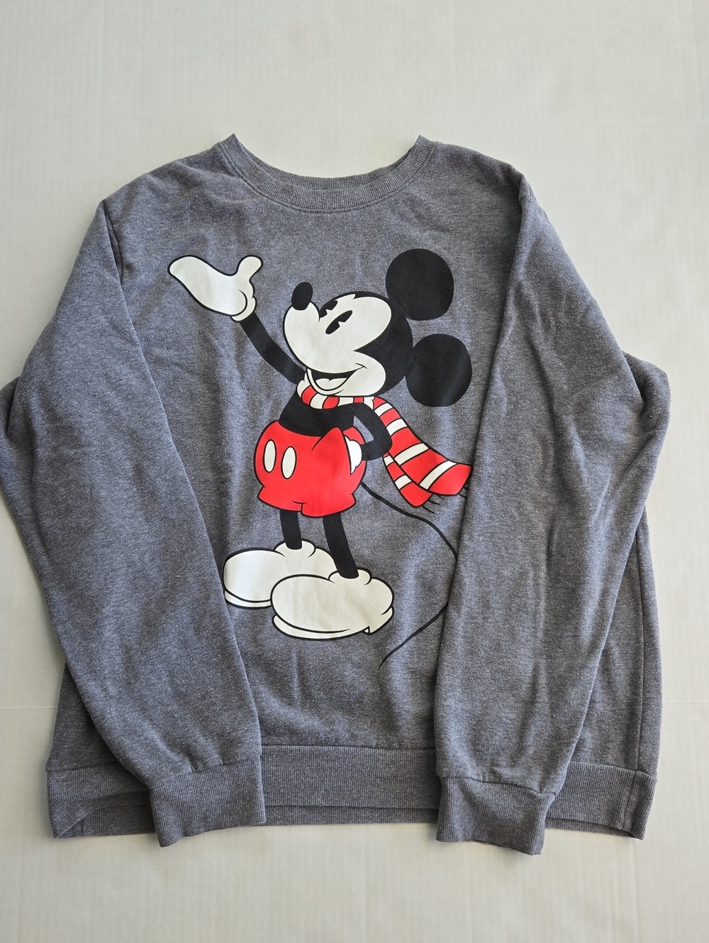 Disney Women's Gray Crewneck Sweatshirt Mickey Graphic Red White Scarf XL